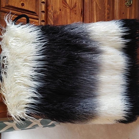 Nwt Fabulous Faux Fur Ombre Vest One Size - Picture 4 of 8